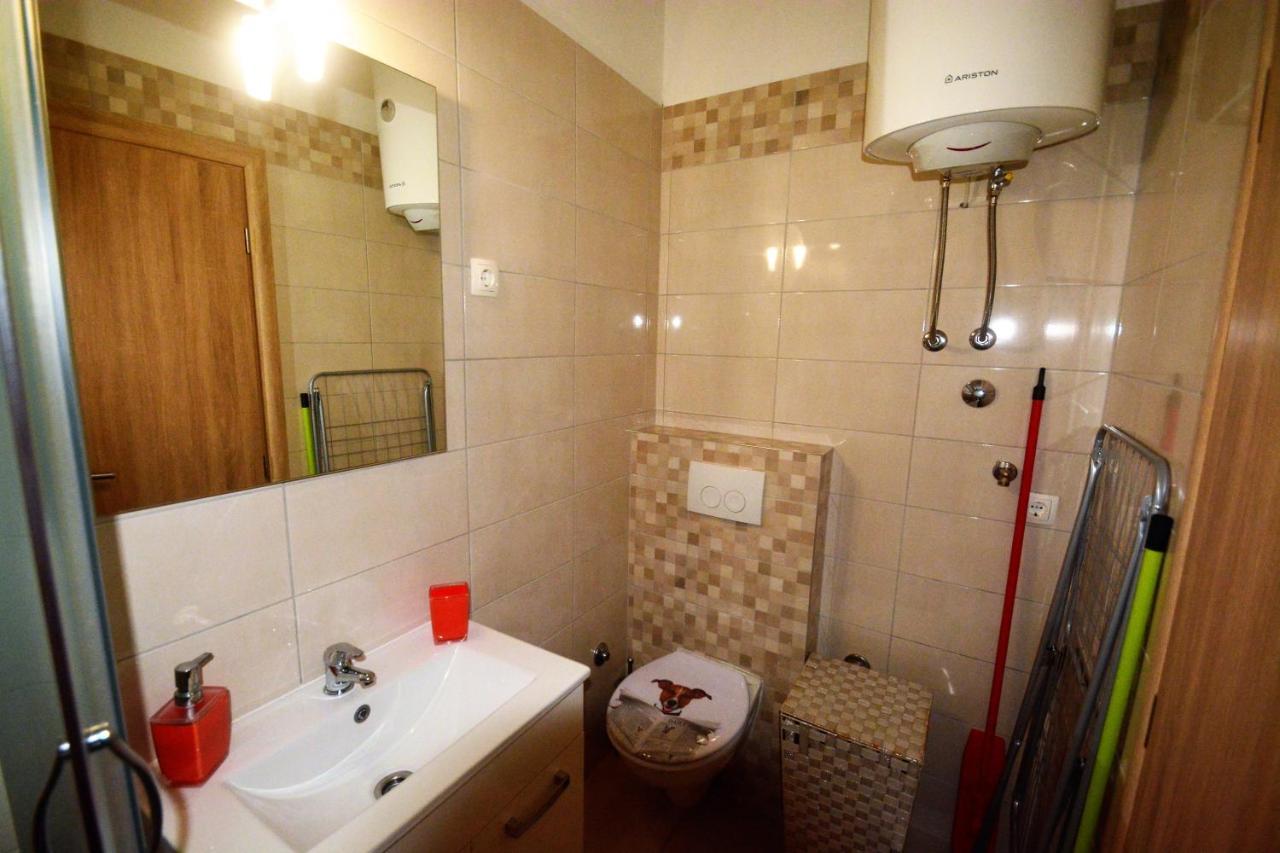 Kala And Tina Apartments โปดสตรานา ภายนอก รูปภาพ
